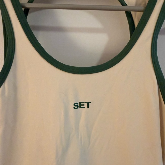 SET Active Cream and Green Sportbody Workout Dress - Picture 2 of 6